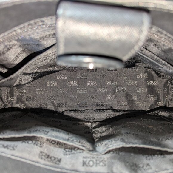 Black Leather Handbag - Picture 4 of 7